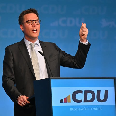 Manuel Hagel (CDU), Landesvorsitzender der CDU Baden-Württemberg, spricht beim Landesparteitag. (Foto: dpa Bildfunk, picture alliance/dpa | Jan-Philipp Strobel)