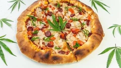 Cannabis-Pizza - Ordnungsamt Zweibrücken findet Aprilscherz nicht witzig (Foto: IMAGO, IMAGO / Pond5 Images)